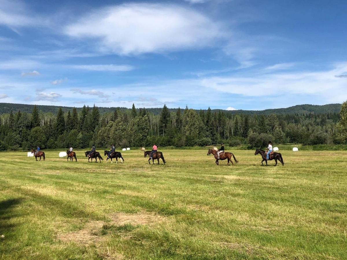 Wells Gray Guest Ranch Hotel Clearwater Kültér fotó